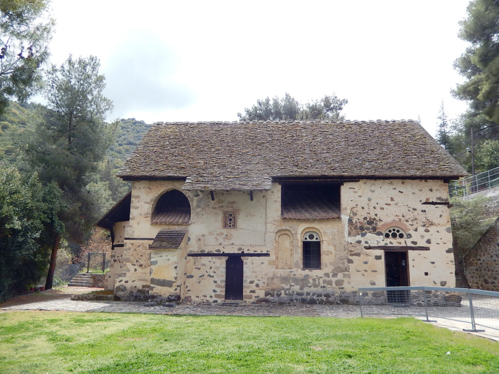 アギオス・ニコラウス・ステギス聖堂外観